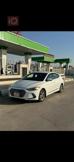 هیوندای ئەلەنترا